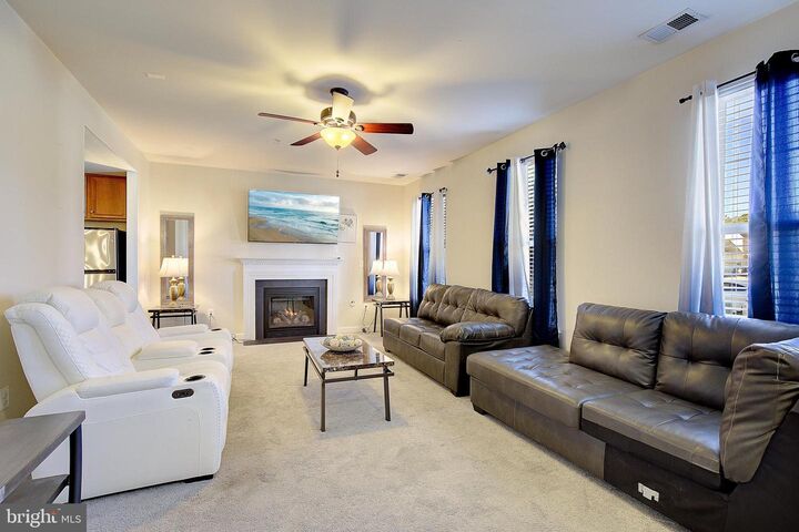 Property Photo:  21364 Sundew Place  MD 20653