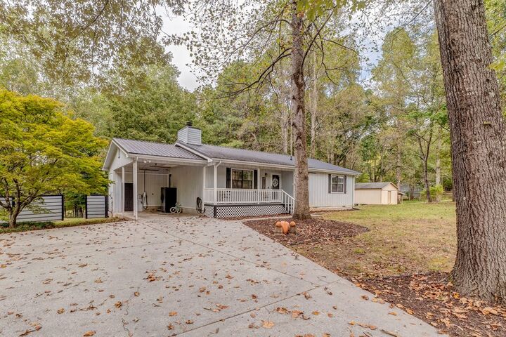 Property Photo: 129 Carter Stealey Road GA 30705