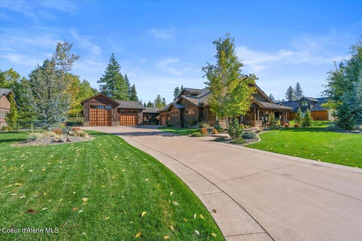 Property Photo: 1538 E Bruin Loop ID 83835