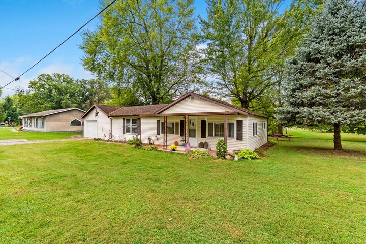 Property Photo: 11455 Oak Street OH 43331
