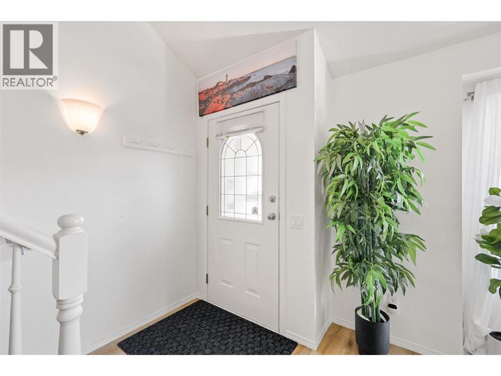 Property Photo: 1195 14th Street 43 BC V2B 8S1