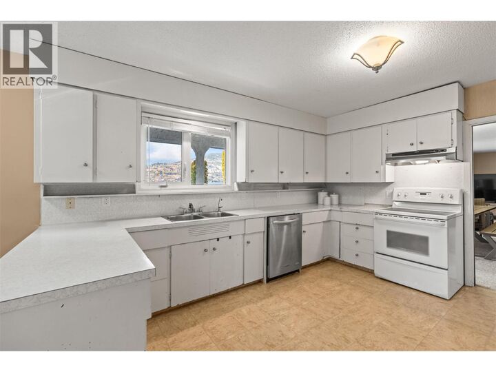 Property Photo: 8997 Peters Road BC V1H 1K1