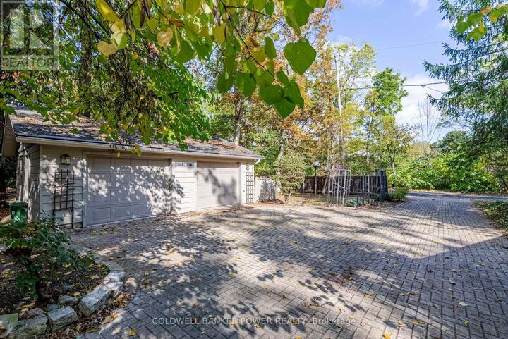 Photo de la propriété:  370 Hazel Avenue  ON N6H 3R6 