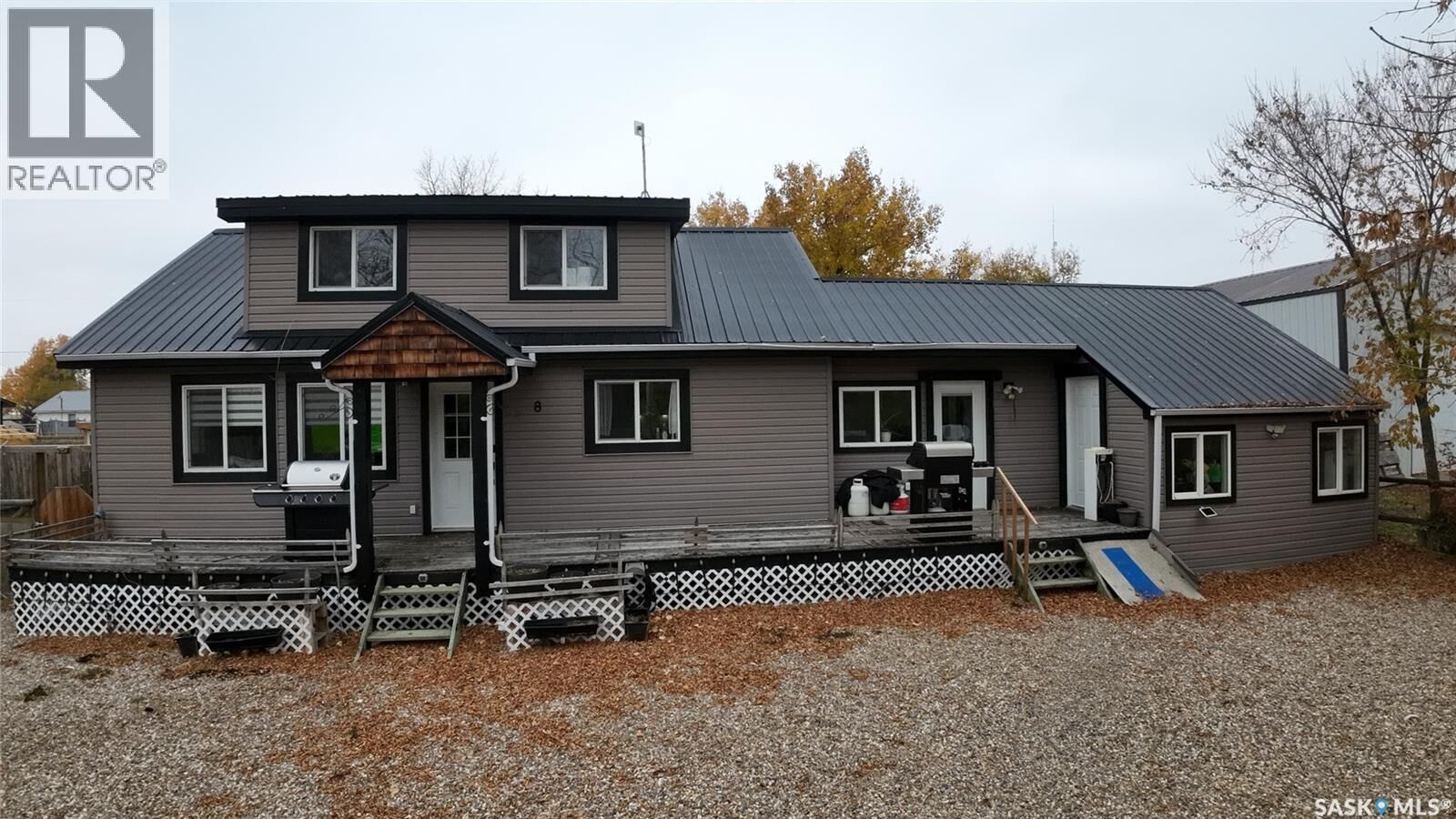 Property Photo:  08 Garnet Street  SK S0N 2P0 