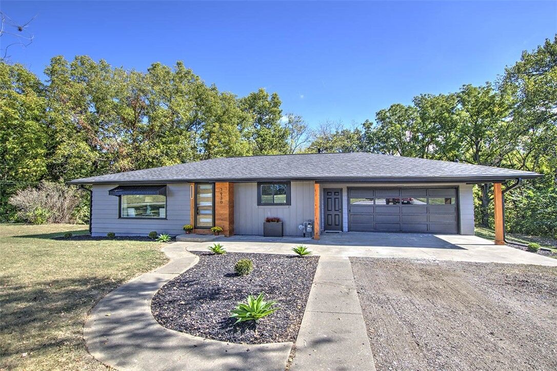 Property Photo: 3930 Mount Zion Road IL 62521