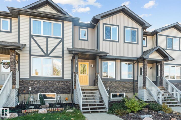 Property Photo:  804 McLeod Avenue  AB T7X 0M7 