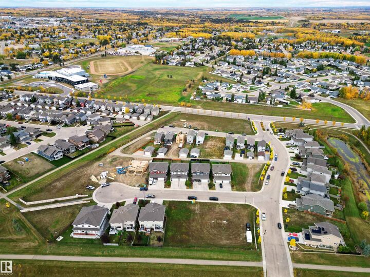 Property Photo:  4003 & 4001 41B Avenue  AB T7A 0B5 