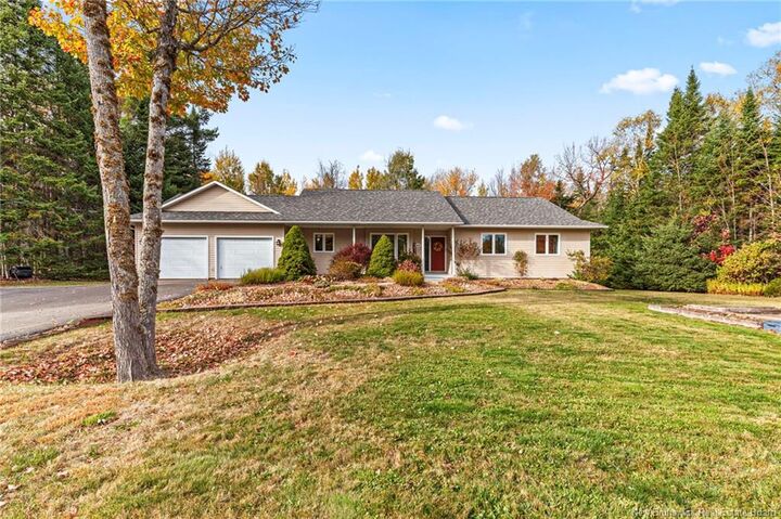 Photo de la propriété: 45 Mars Lane NB E3C 1M9