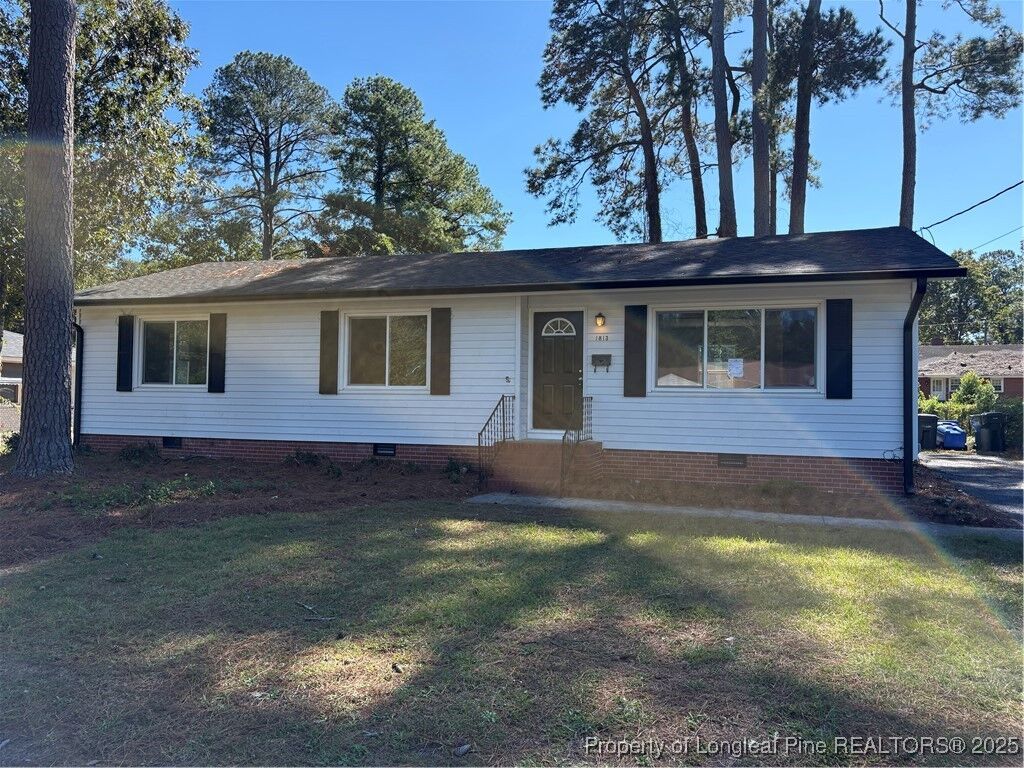 Property Photo: 1813 Manteo Street NC 28303