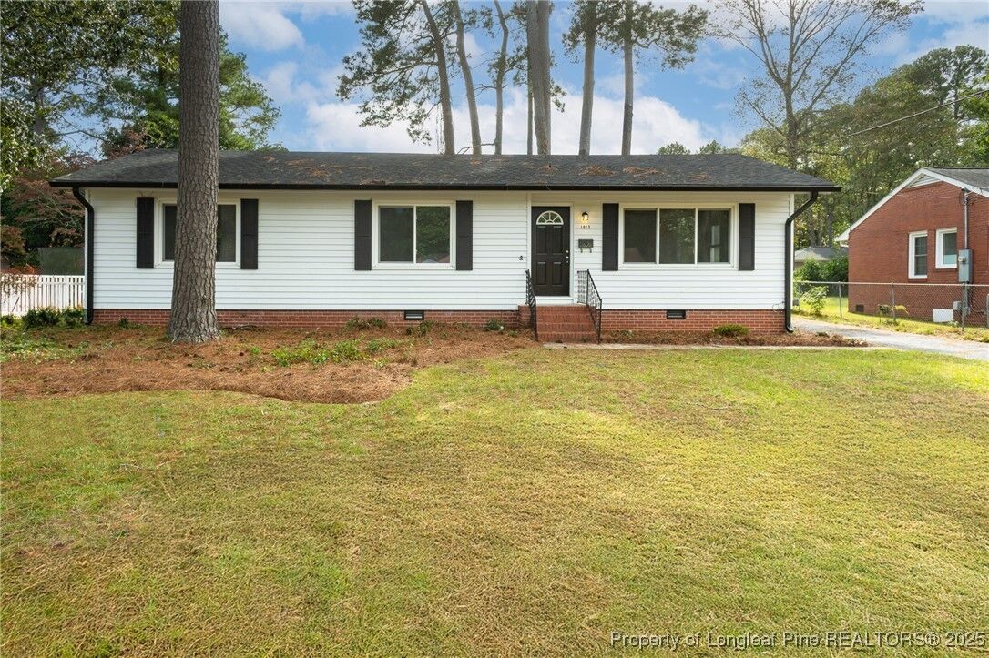 Property Photo: 1813 Manteo Street NC 28303