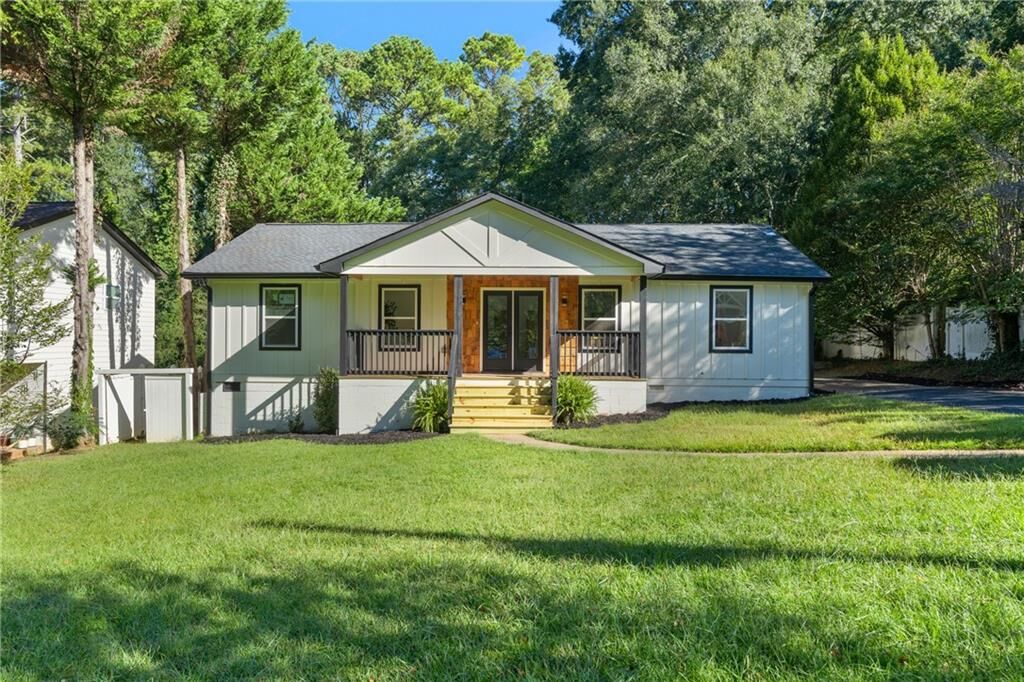 Property Photo: 1705 Beechwood Boulevard SW GA 30311