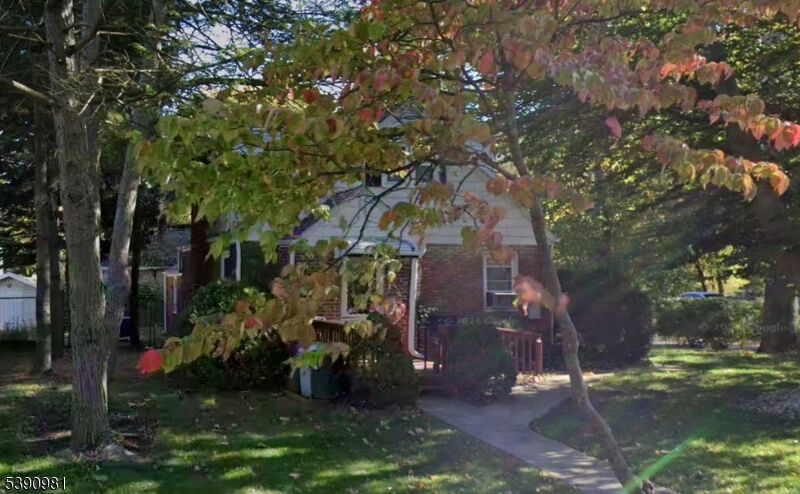 Property Photo: 106 Virginia St NJ 07090