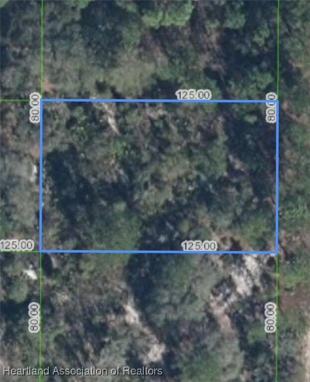 Property Photo: 6611 Apricot Place FL 33875