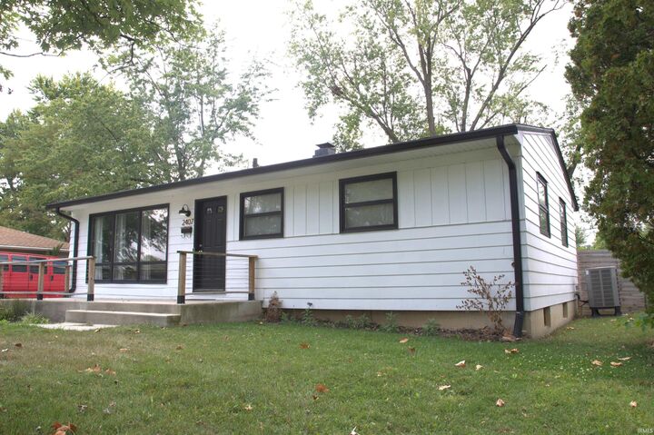 Property Photo:  2407 Sherborne Boulevard  IN 46805 