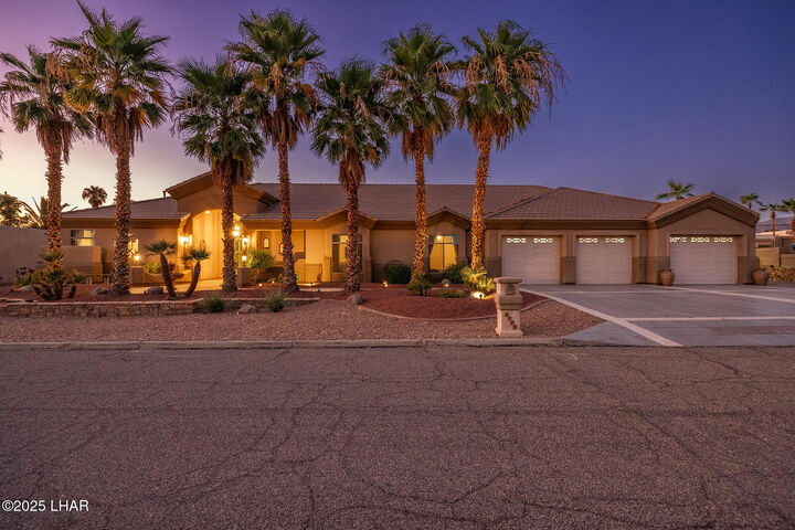 2175 Palmer Dr  Lake Havasu City AZ 86406 photo