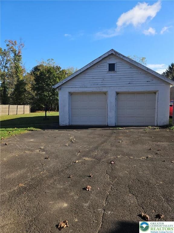 Property Photo: 5003 Pa Route 309 PA 18034