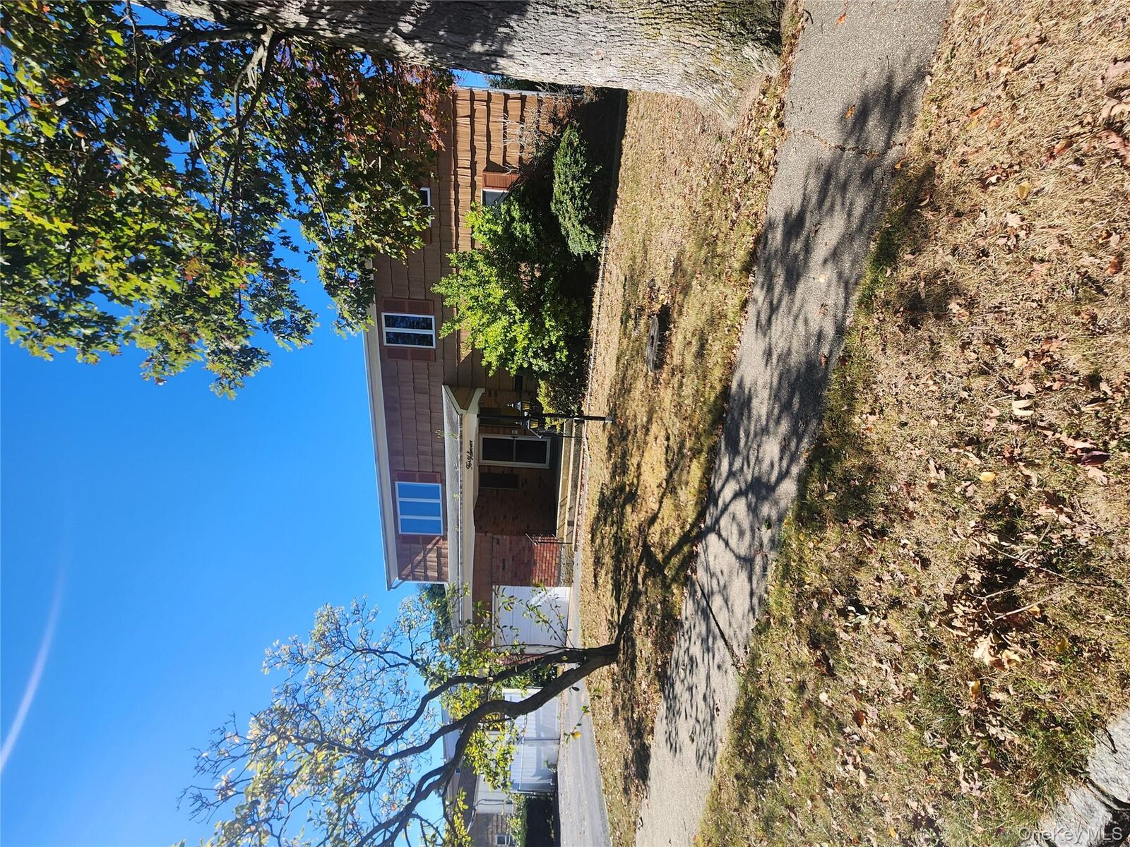 Property Photo:  47 15th Avenue  NY 11704 