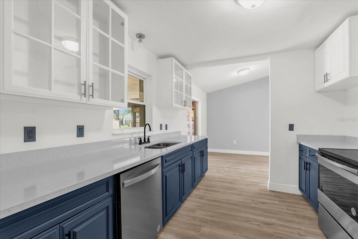 Property Photo:  3199 Tobago Court  FL 32703