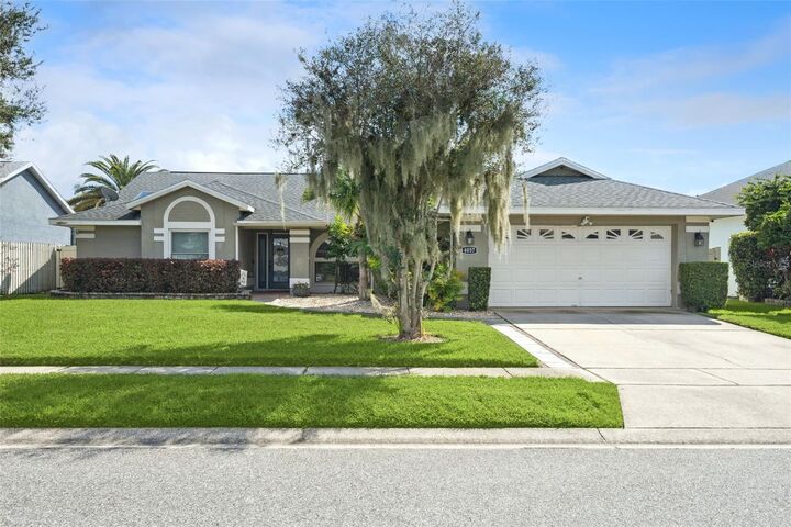 Property Photo: 4057 Kiawa Drive FL 32837