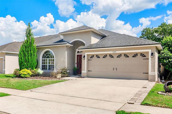 3329 Foxcroft Circle  Oviedo FL 32765 photo