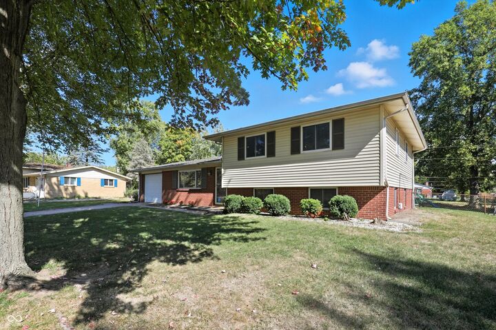 Property Photo: 1721 N Harbison Avenue IN 46219