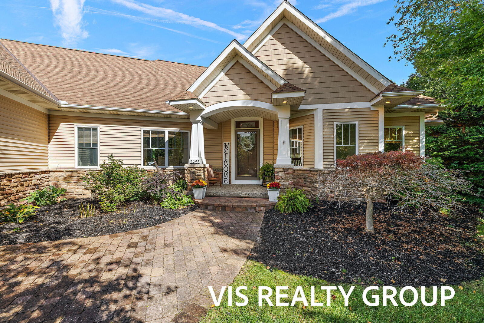 Property Photo:  2283 Warner Drive  MI 49424