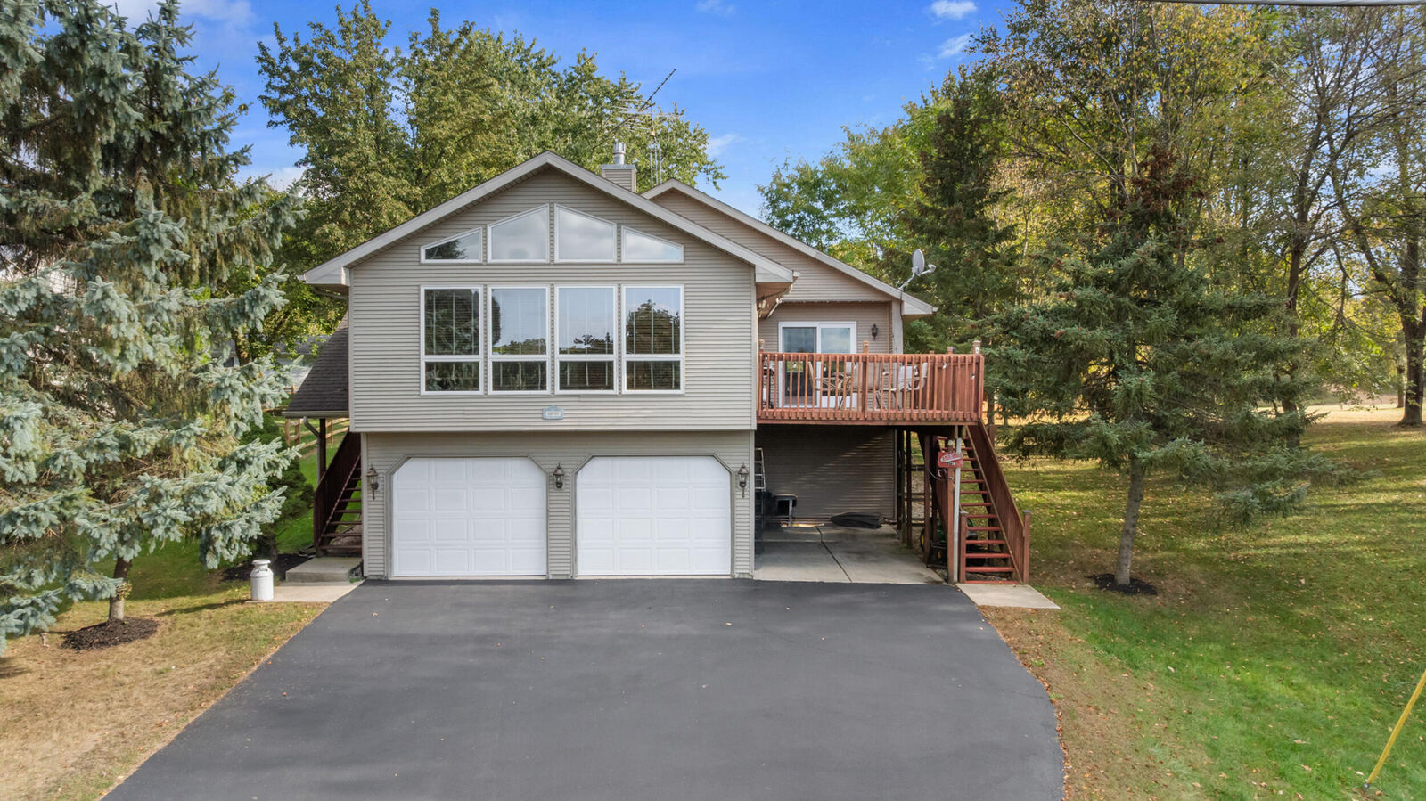 Property Photo: 11735 N Waldron Road MI 49249