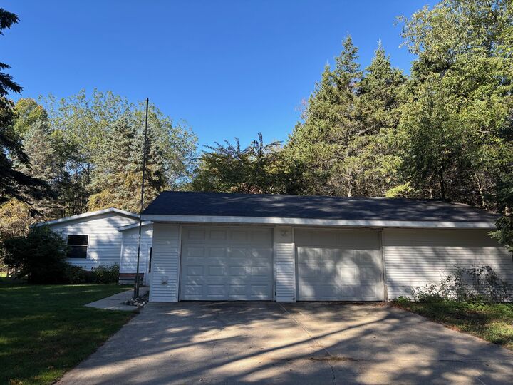 Property Photo: 3657 N 64th Avenue MI 49420