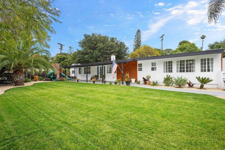 159 La Lomita Drive  Escondido CA 92026 photo
