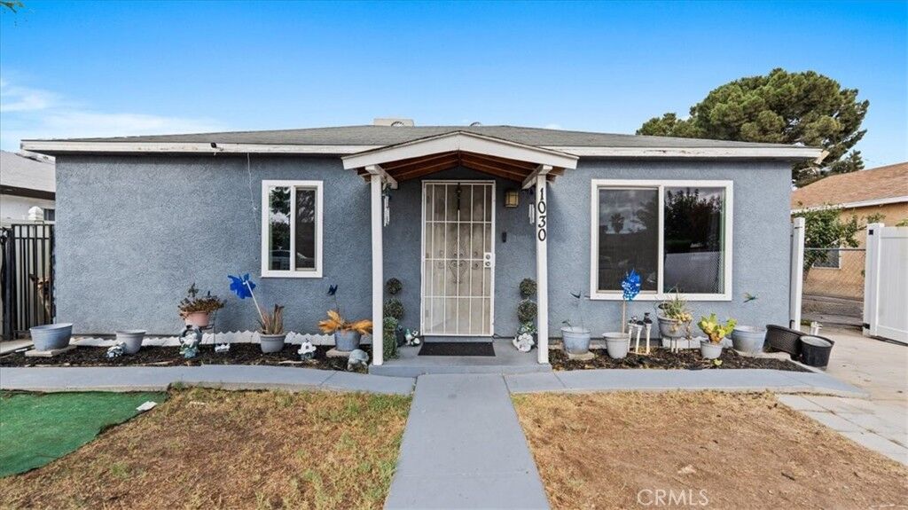 Property Photo:  1030 Western Avenue  CA 92324 
