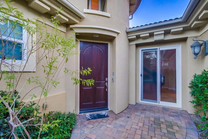 Property Photo:  545 Quail Pointe Lane  CA 92024