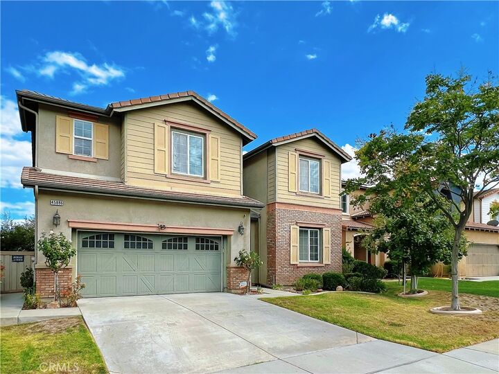 Property Photo:  45886 Camino Rubi  CA 92592