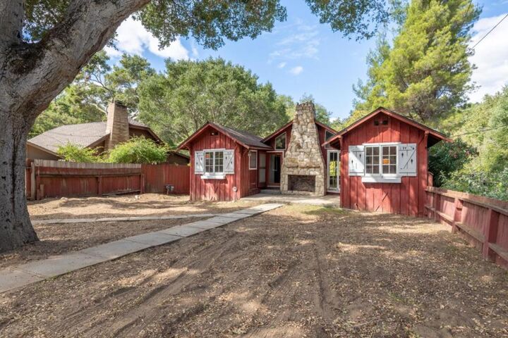 Property Photo:  51 El Potrero  CA 93924 