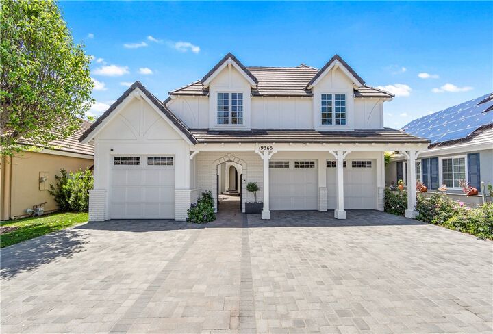 Property Photo: 19365 Woodlands Drive CA 92648