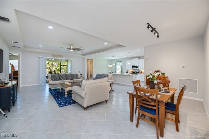 Property Photo:  2663 SW 32nd Street  FL 33914 