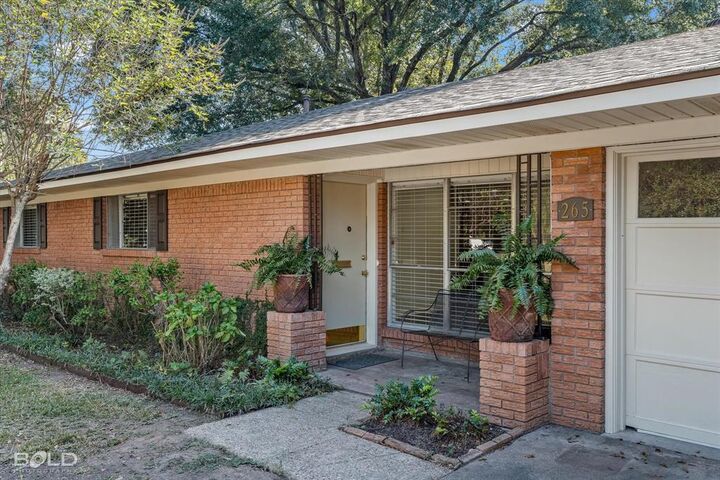 265 Pierremont Road  Shreveport LA 71105 photo