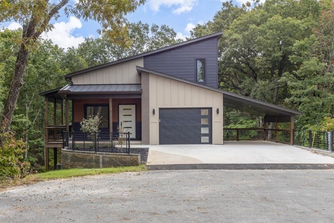 Property Photo: 5 Hart Lane AR 72714