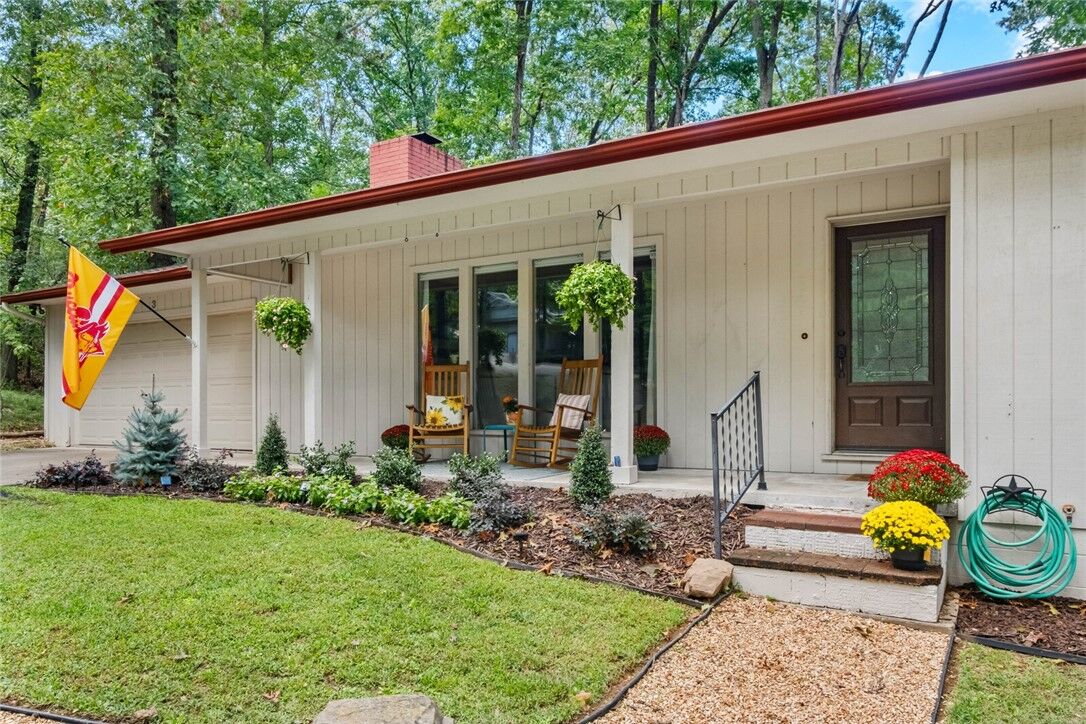 Property Photo: 3 Matlock Circle AR 72715