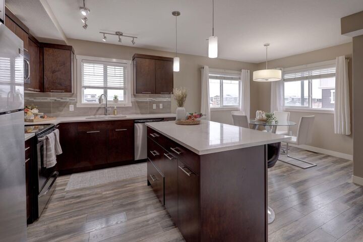 Property Photo: 210 Skyview Ranch Grove NE AB T3N 0R6