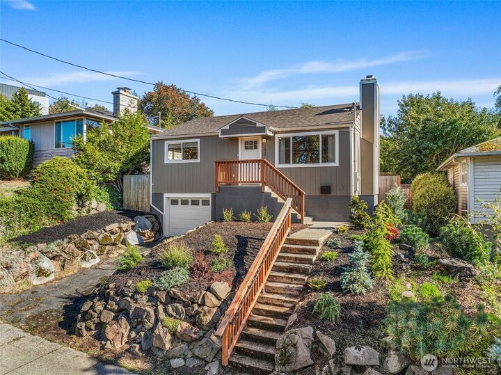 5026  48th Avenue S  Seattle WA 98118 photo