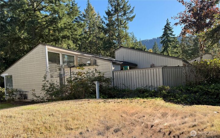 Property Photo:  1  Lake Louise 42  WA 98229 