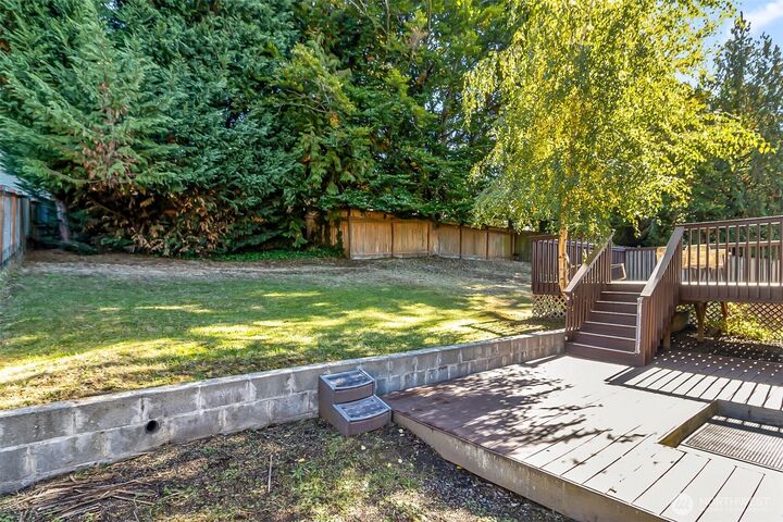 12507 NE 107th Pl  Kirkland WA 98033 photo