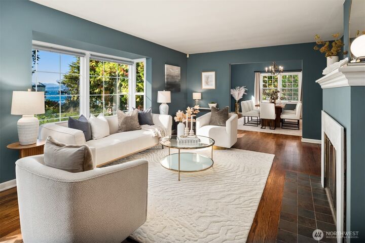 Property Photo:  9304  Fauntleroy Way SW  WA 98136 