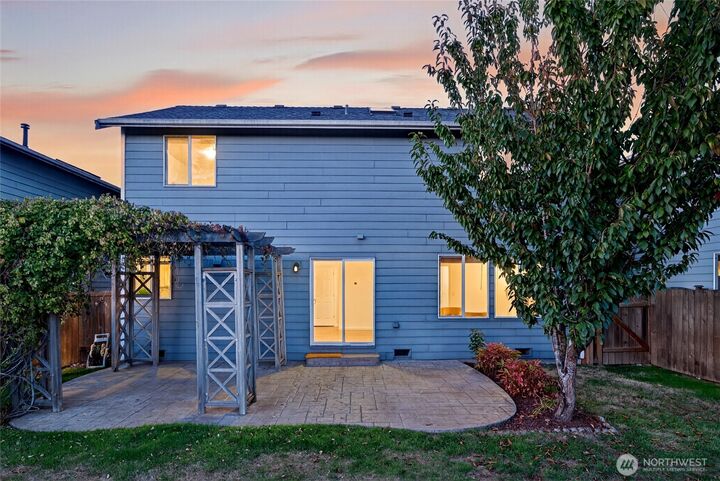 Property Photo: 18628 10th Avenue SE WA 98012