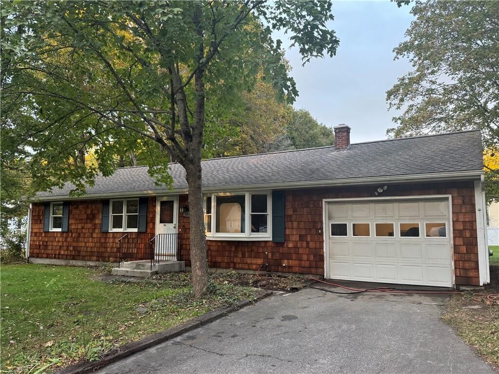 Property Photo: 480 Boston Neck Road RI 02852