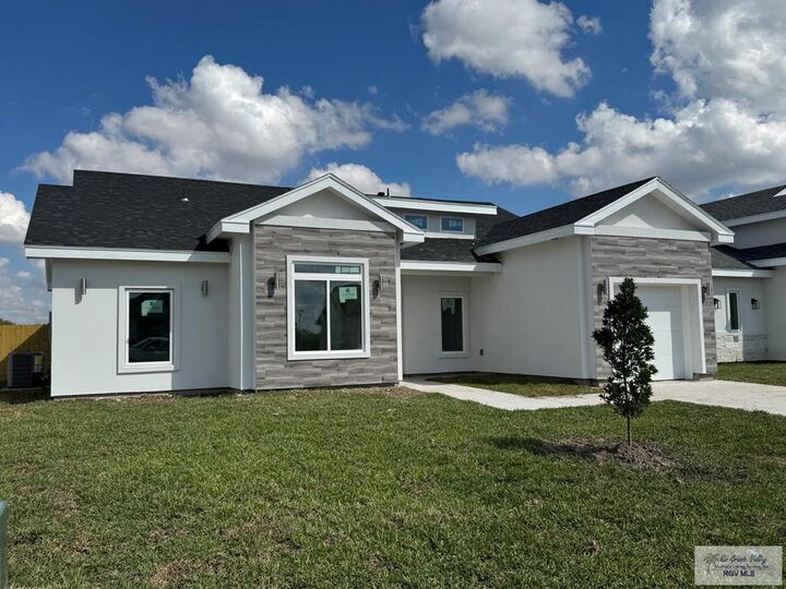 Property Photo: 18023 Redwood St TX 78552