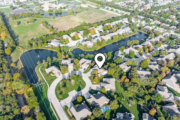 Property Photo: 1813 N Cranbrook Cir KS 67206