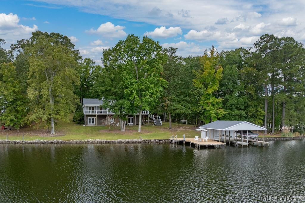 Property Photo:  720 Pine Top Dr  VA 23887