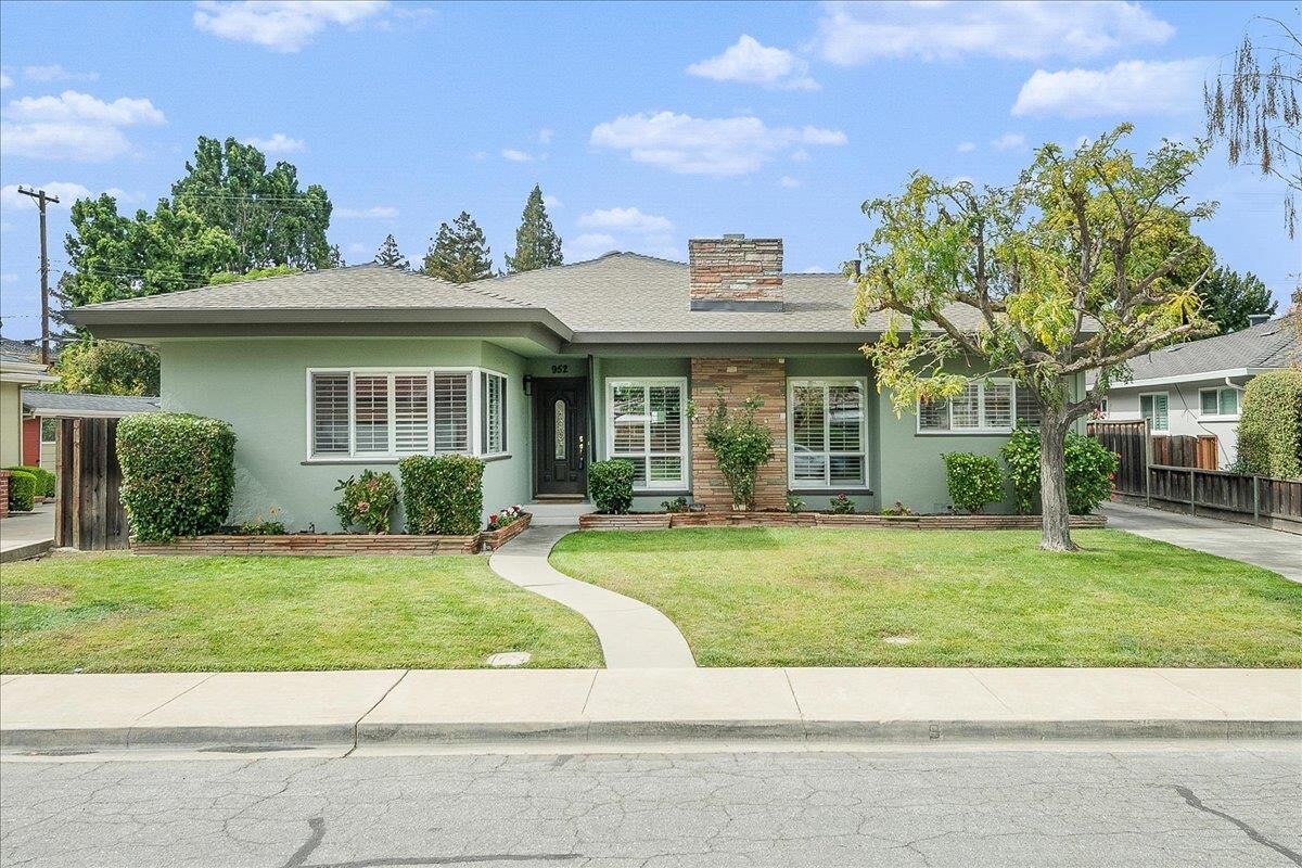 Property Photo: 952 Fairfield Avenue CA 95050