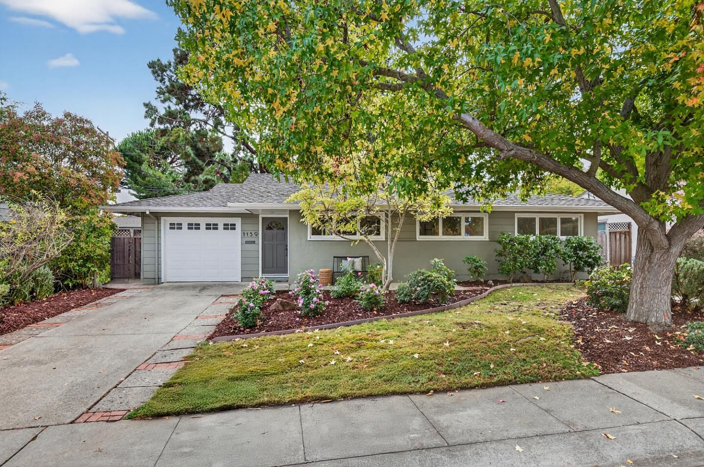 Property Photo: 1159 Solana Drive CA 94040
